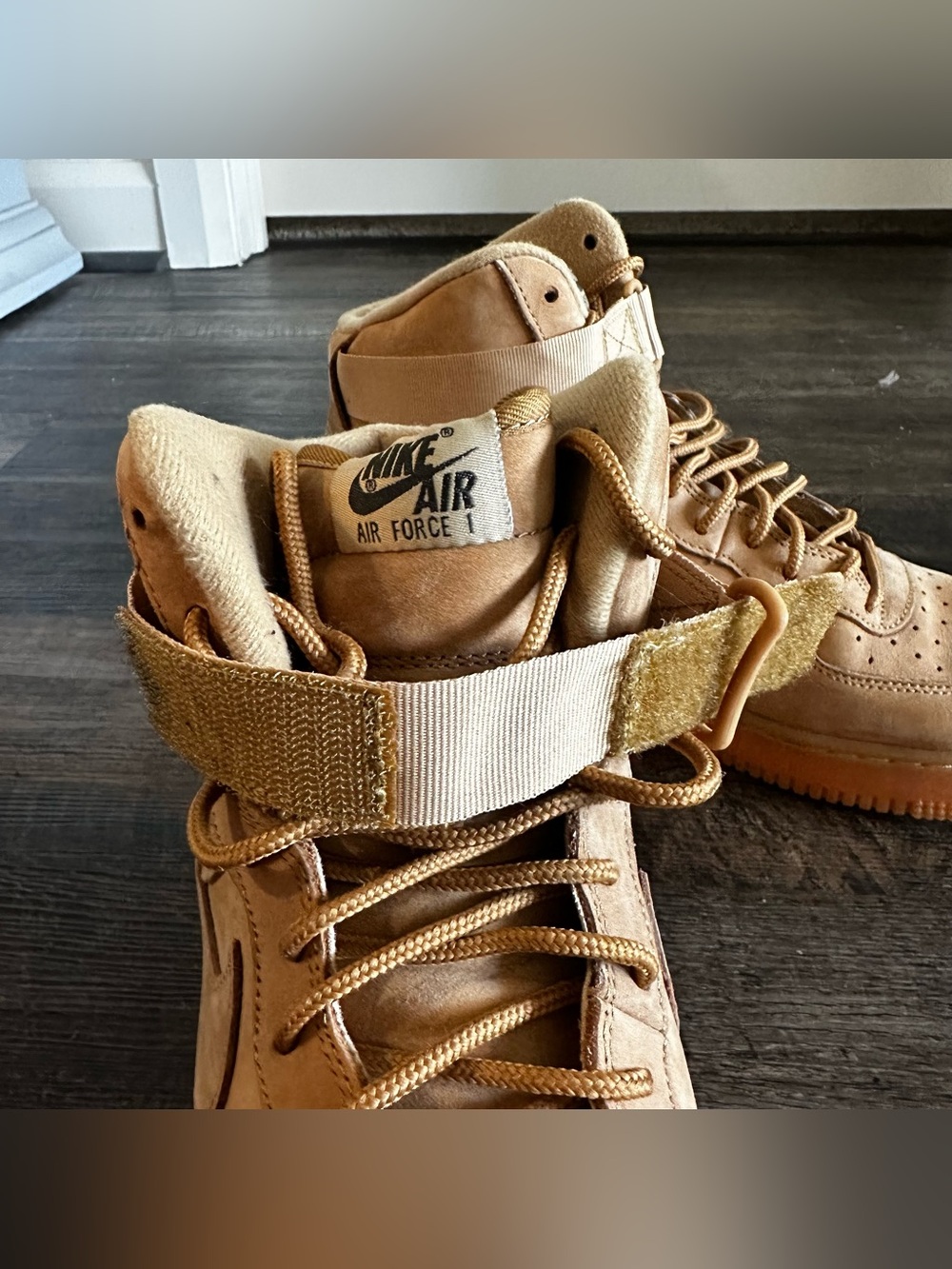 Nike Air Force 1 High ‘07 LV8 WB - Picture 2 of 8